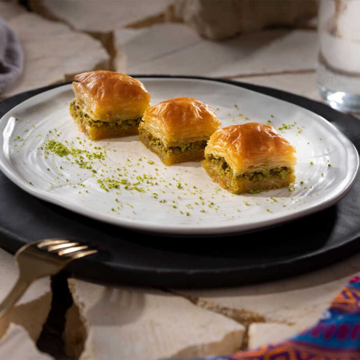 Kuru Baklava