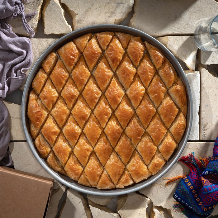 Sade Kaymaklı Baklava